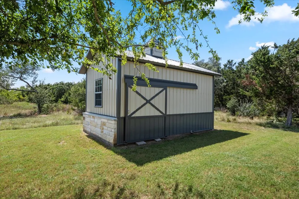 104 Draper Lane Bertram, TX 78605