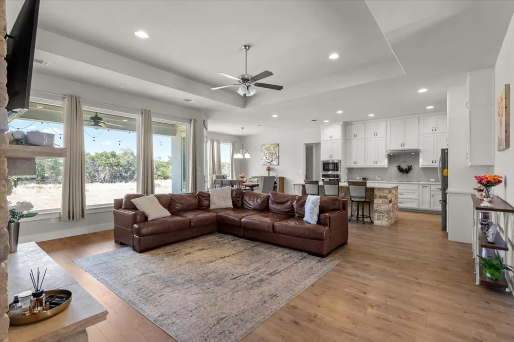 104 Draper Lane Bertram, TX 78605