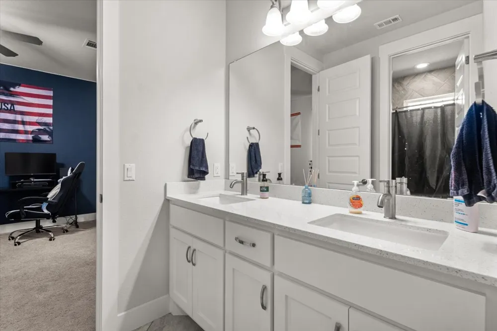 104 Draper Lane Bertram, TX 78605