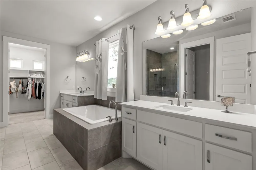 104 Draper Lane Bertram, TX 78605
