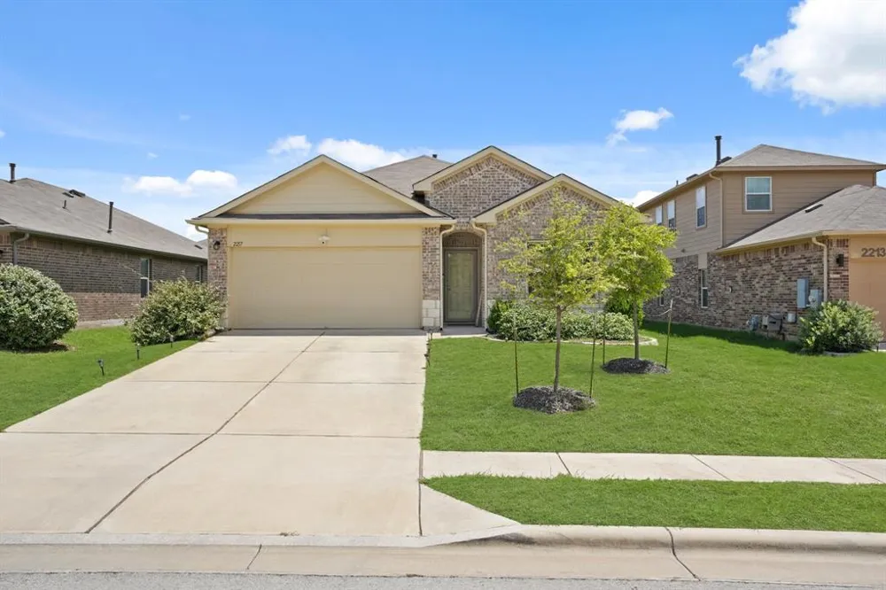 2217 Dickinson Terrace Austin, TX 78754