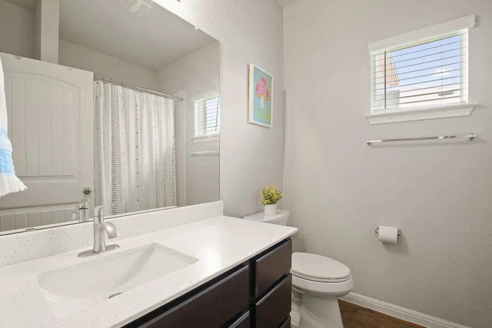 2217 Dickinson Terrace Austin, TX 78754