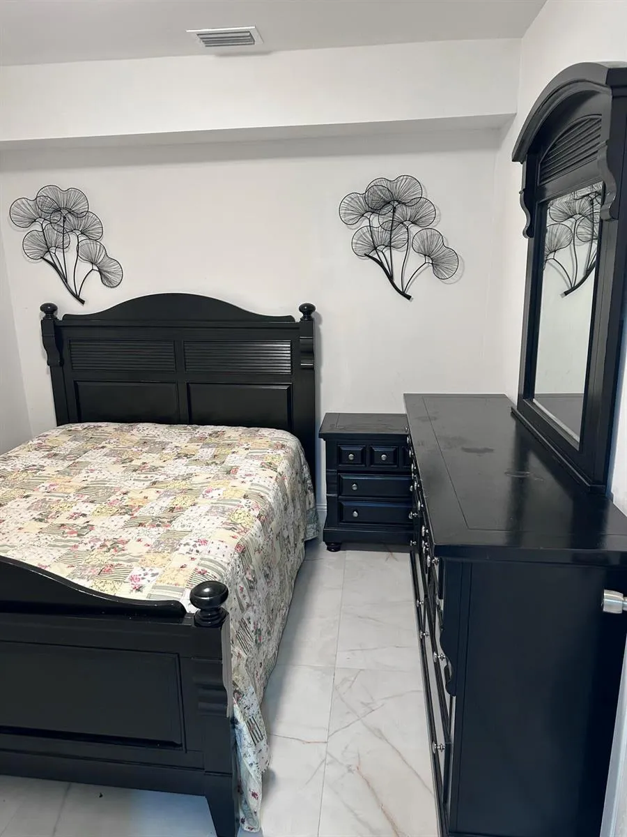13127 83rd Lane West Palm Beach, FL 33412