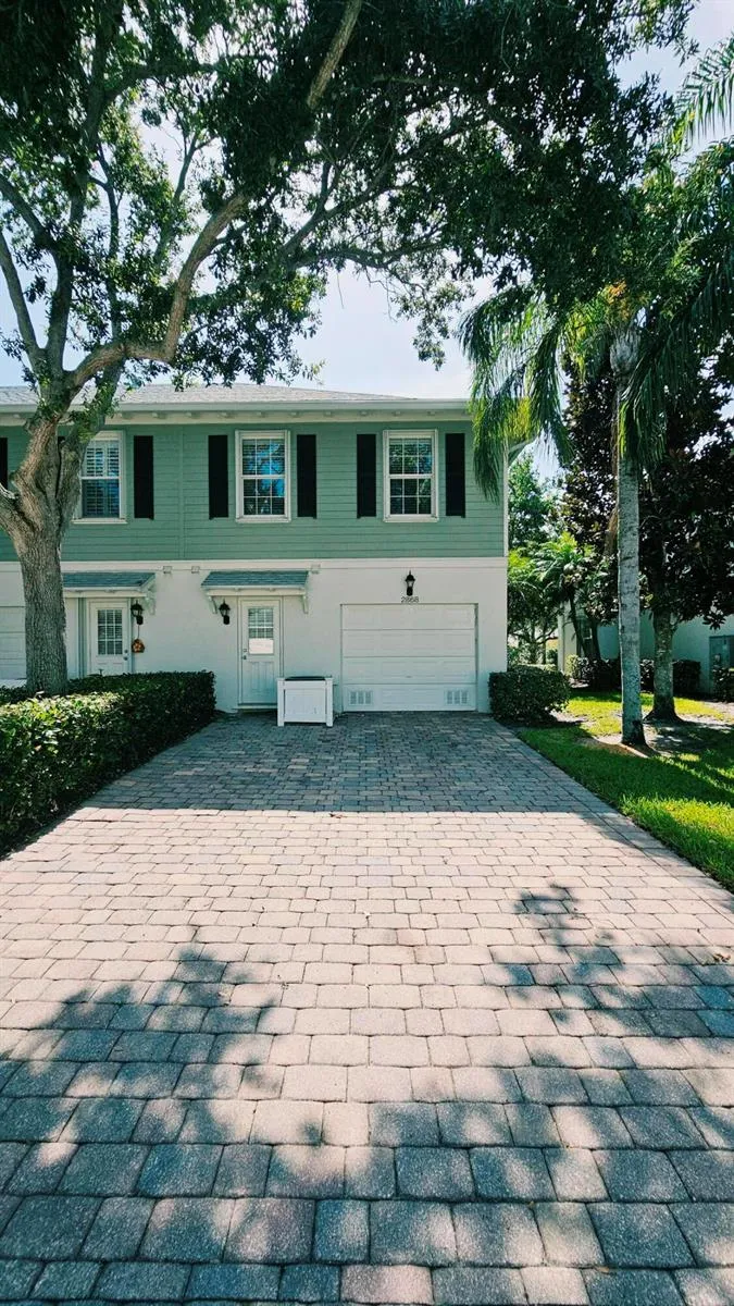 2868 W COMMUNITY DRIVE Jupiter, FL 33458