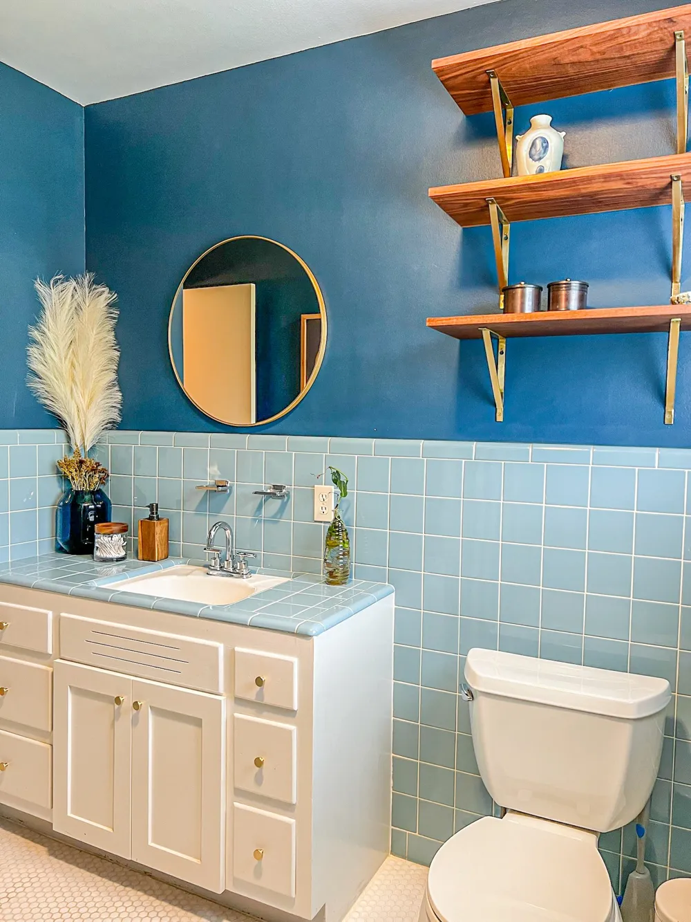 205 W Covington Drive Austin, TX 78753
