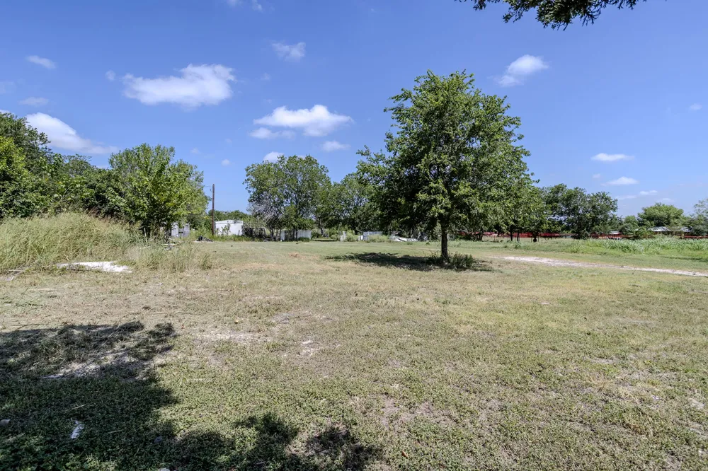 1238 Reata Drive Buda, TX 78610