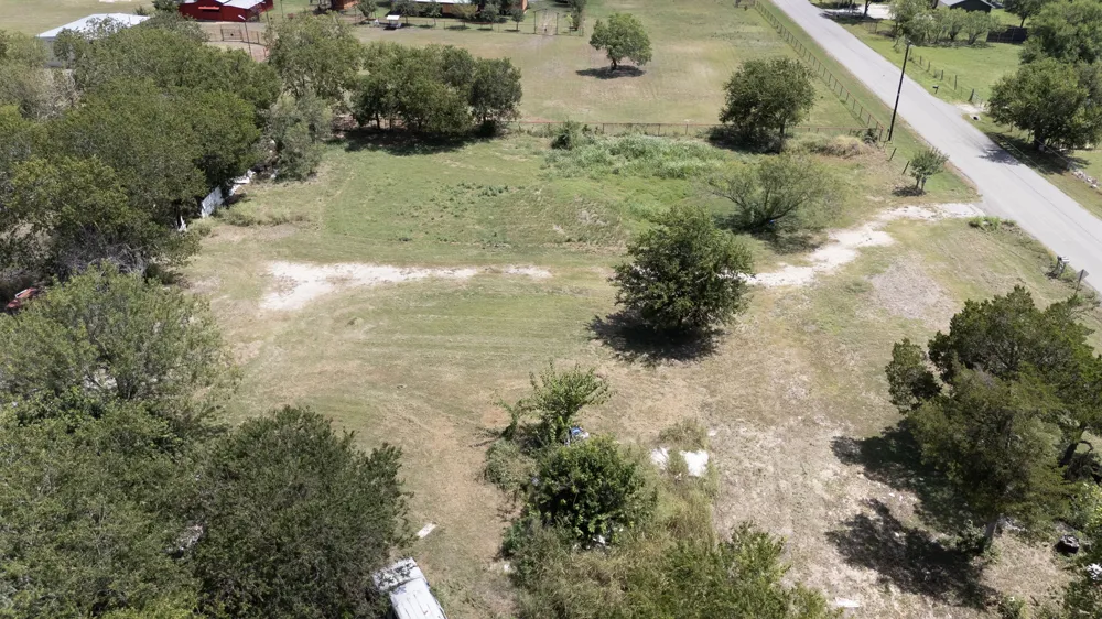 1238 Reata Drive Buda, TX 78610