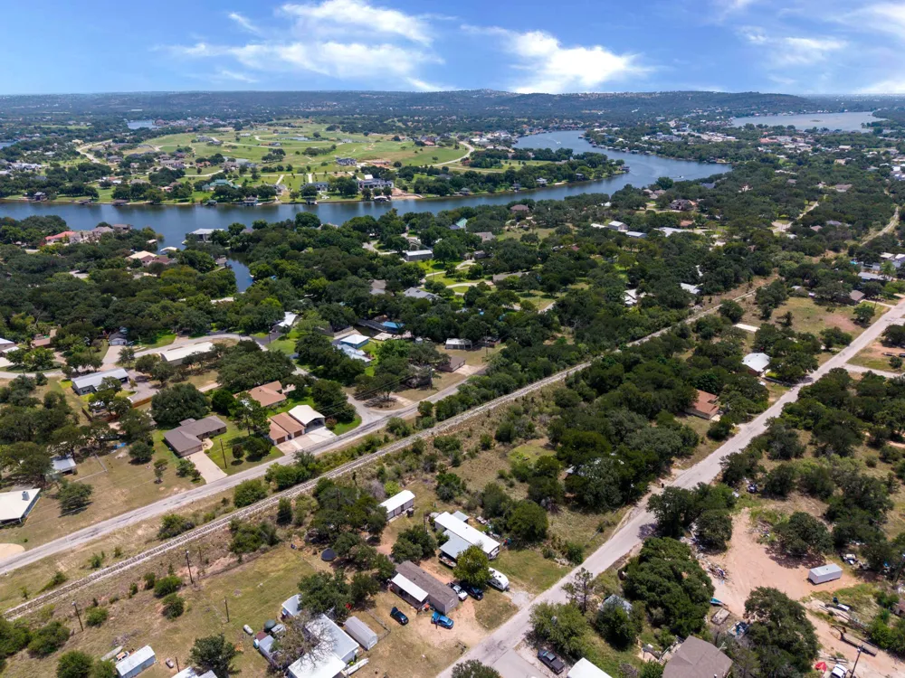 201 River Lake Drive Kingsland, TX 78639
