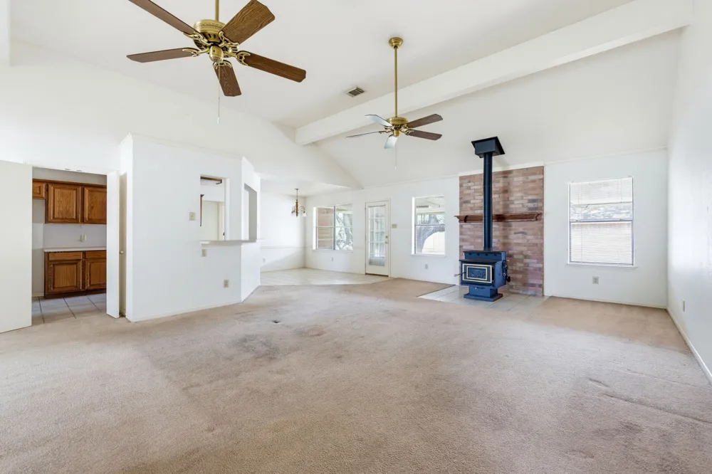 201 River Lake Drive Kingsland, TX 78639