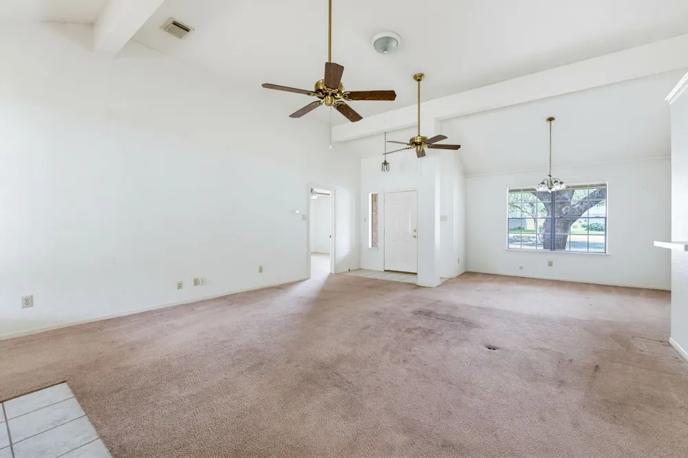201 River Lake Drive Kingsland, TX 78639