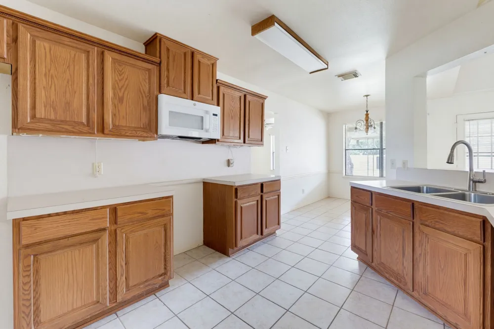 201 River Lake Drive Kingsland, TX 78639