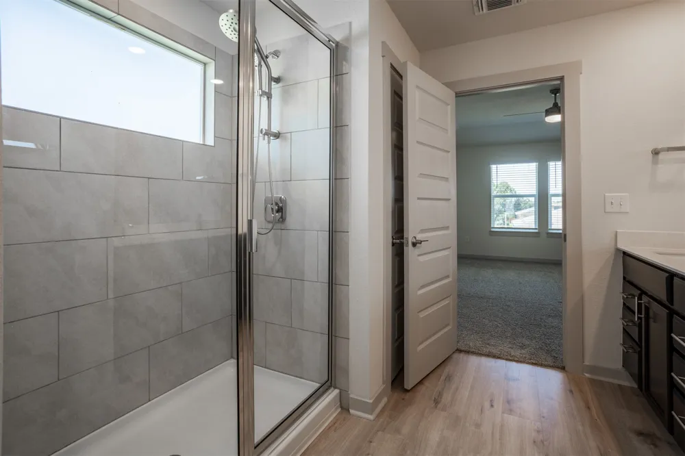 2100 Tucker Lane Austin, TX 78754