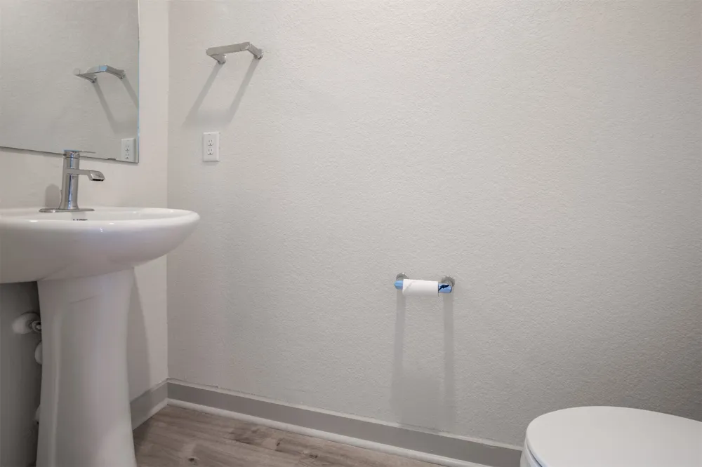 2100 Tucker Lane Austin, TX 78754