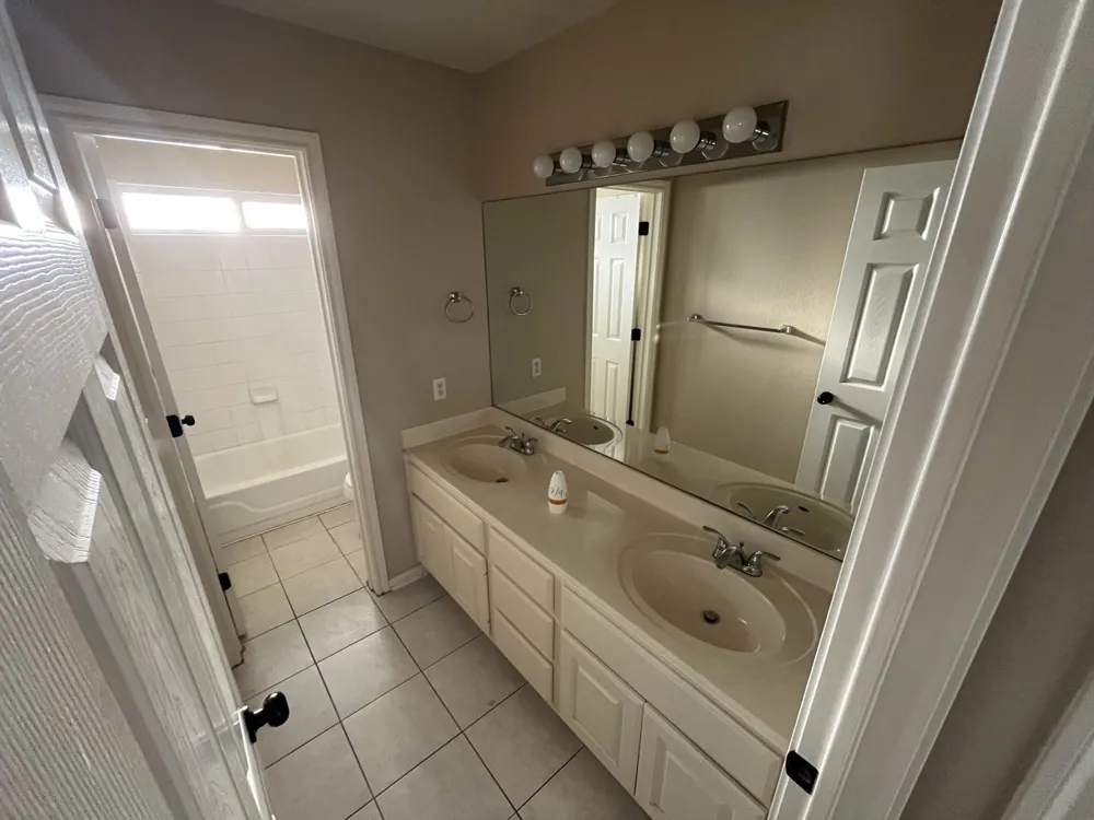 2845 Lantana Ridge Drive Austin, TX 78732