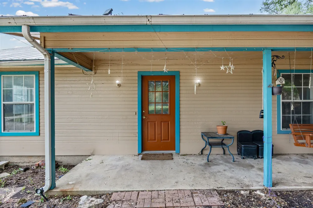 6843 S Lakewood Drive Georgetown, TX 78633
