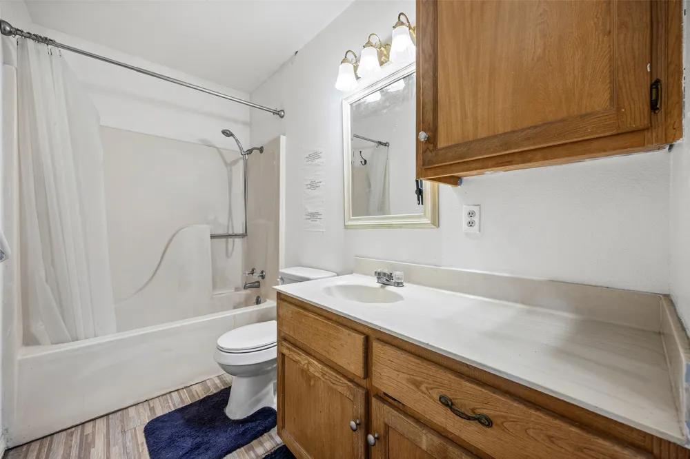 6843 S Lakewood Drive Georgetown, TX 78633