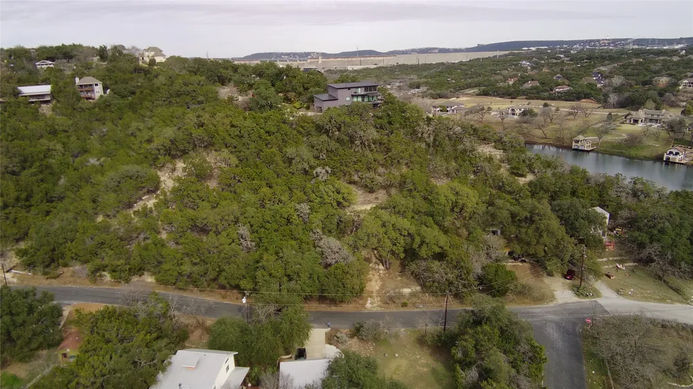 2717 Long Bow Trail Austin, TX 78734