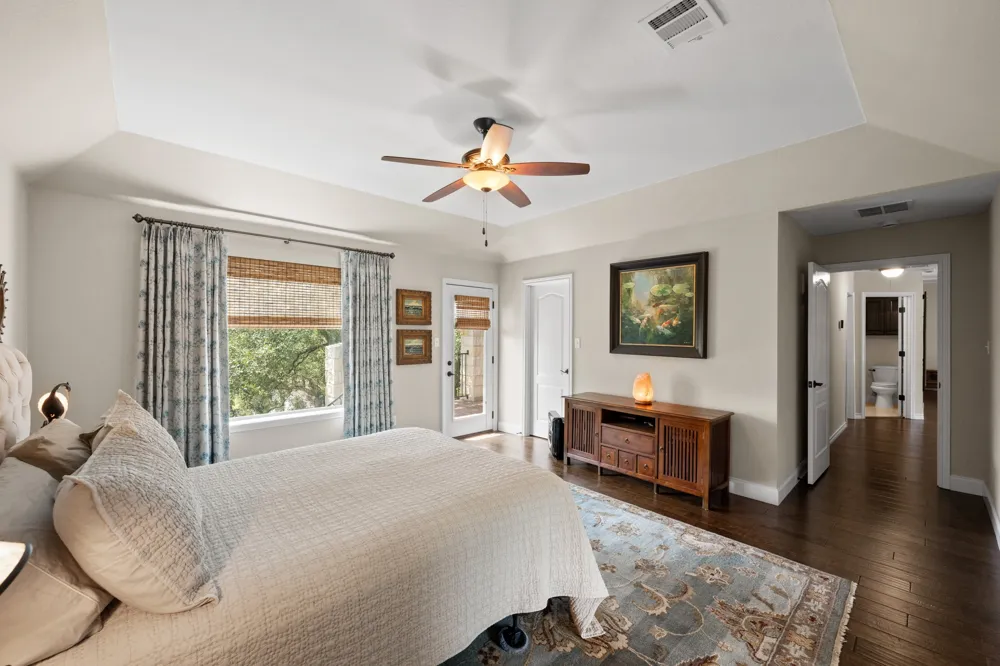 412 Eagle Lakeway, TX 78734