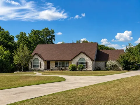137 Wamel Way