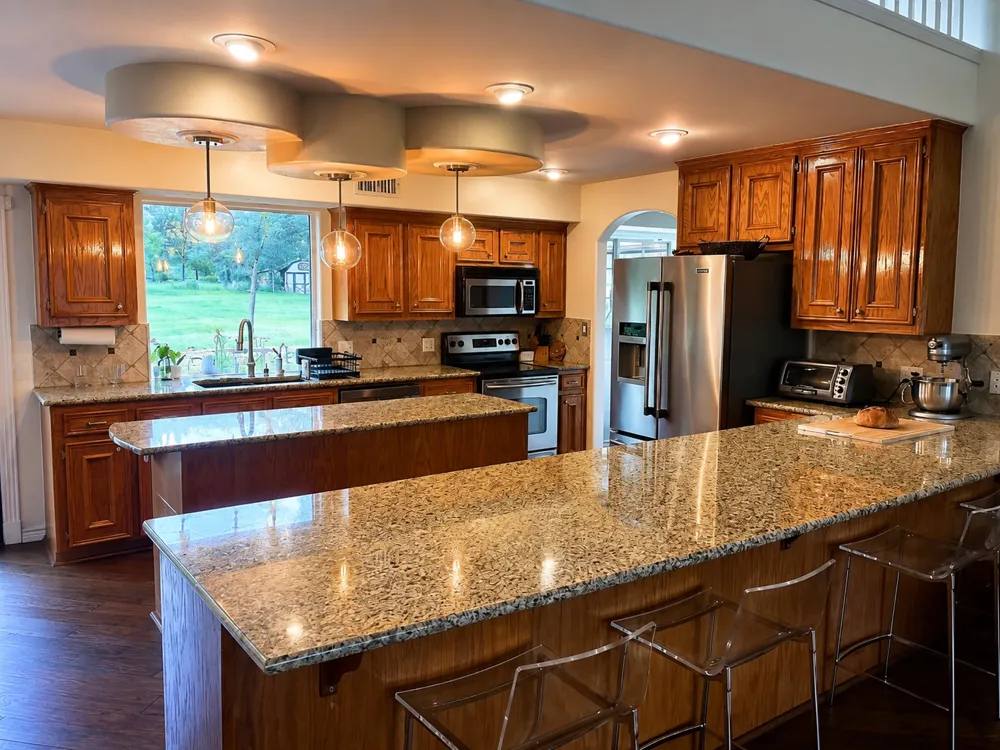 137 Wamel Way Cedar Creek, TX 78612
