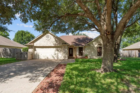 2604 Bluebonnet Valley Drive