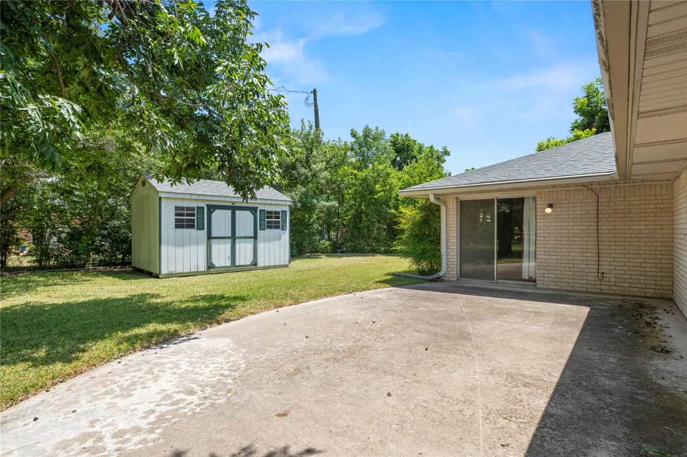 12 W Killen Lane Temple, TX 76501