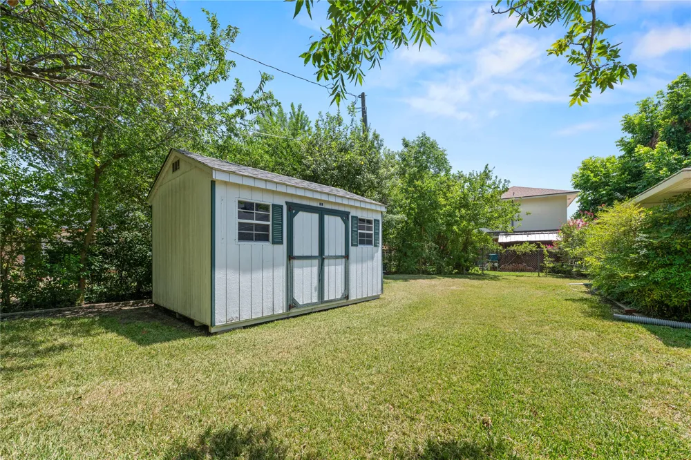 12 W Killen Lane Temple, TX 76501