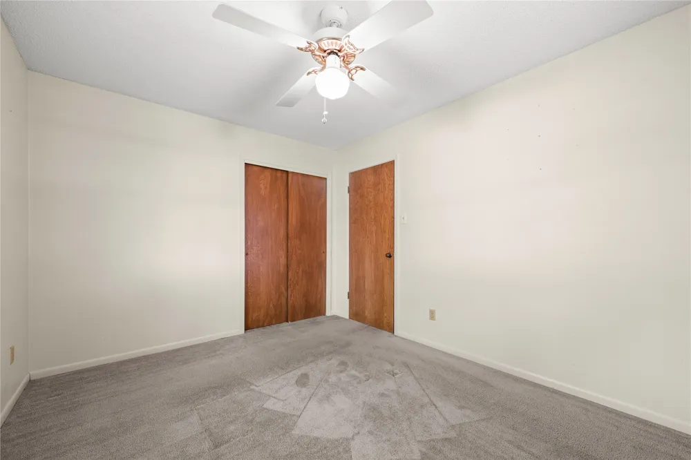 12 W Killen Lane Temple, TX 76501
