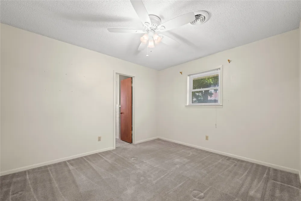 12 W Killen Lane Temple, TX 76501