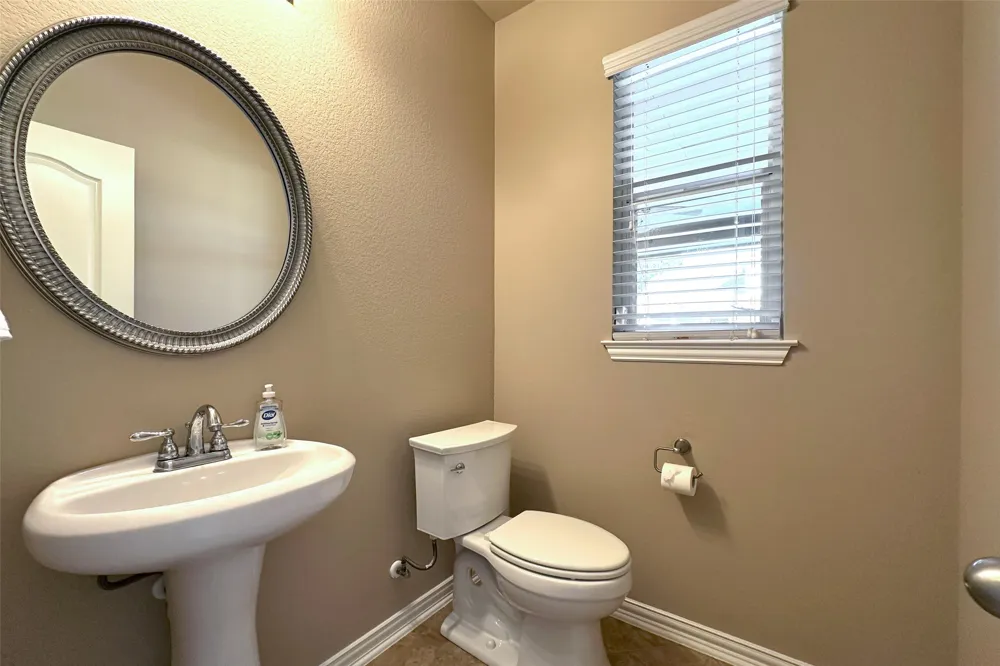 746 Easton Drive San Marcos, TX 78666
