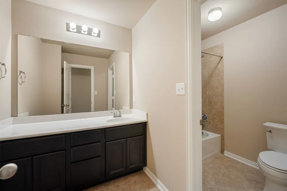 746 Easton Drive San Marcos, TX 78666