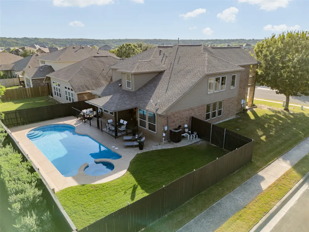 746 Easton Drive San Marcos, TX 78666