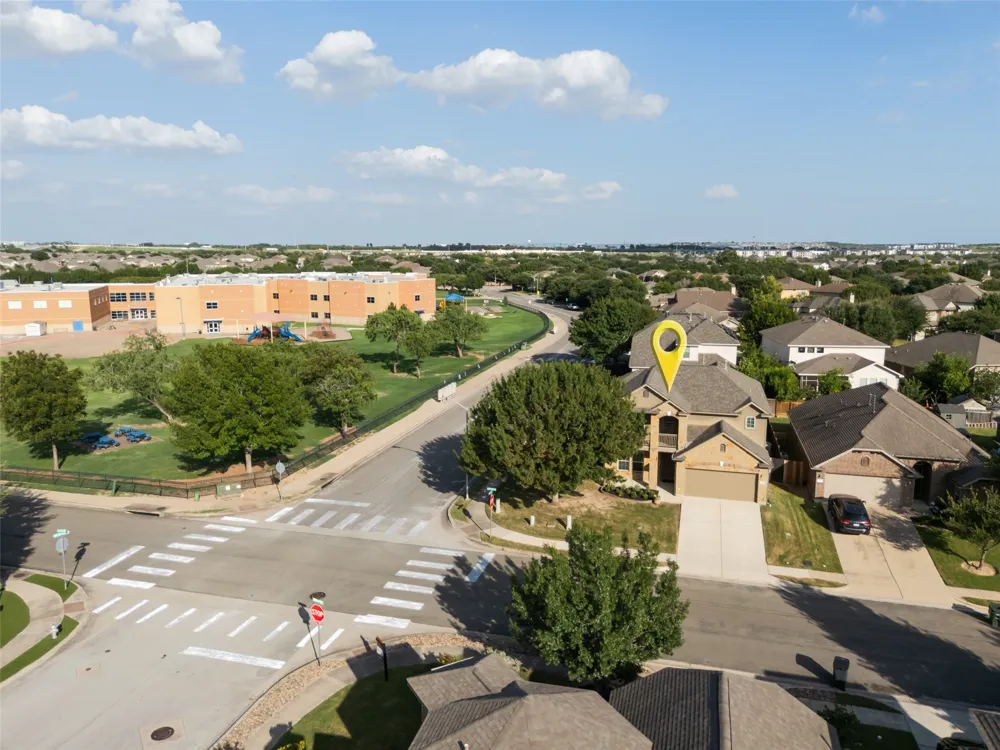 746 Easton Drive San Marcos, TX 78666