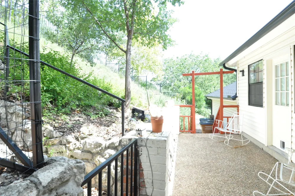 9902 Talleyran Drive Austin, TX 78750