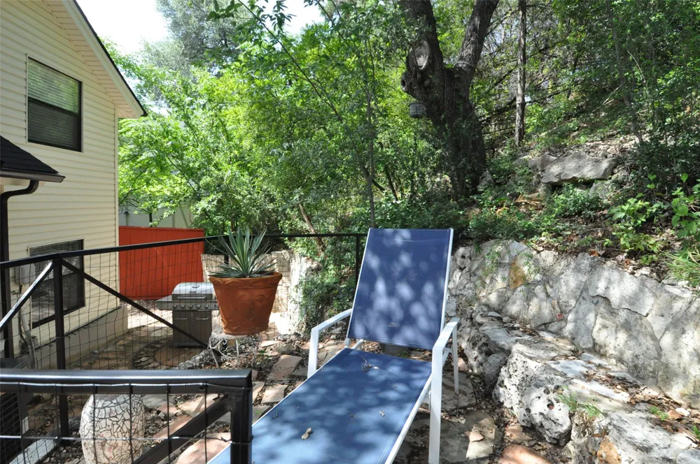 9902 Talleyran Drive Austin, TX 78750