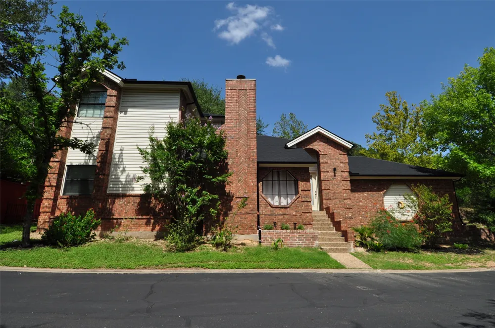 9902 Talleyran Drive Austin, TX 78750