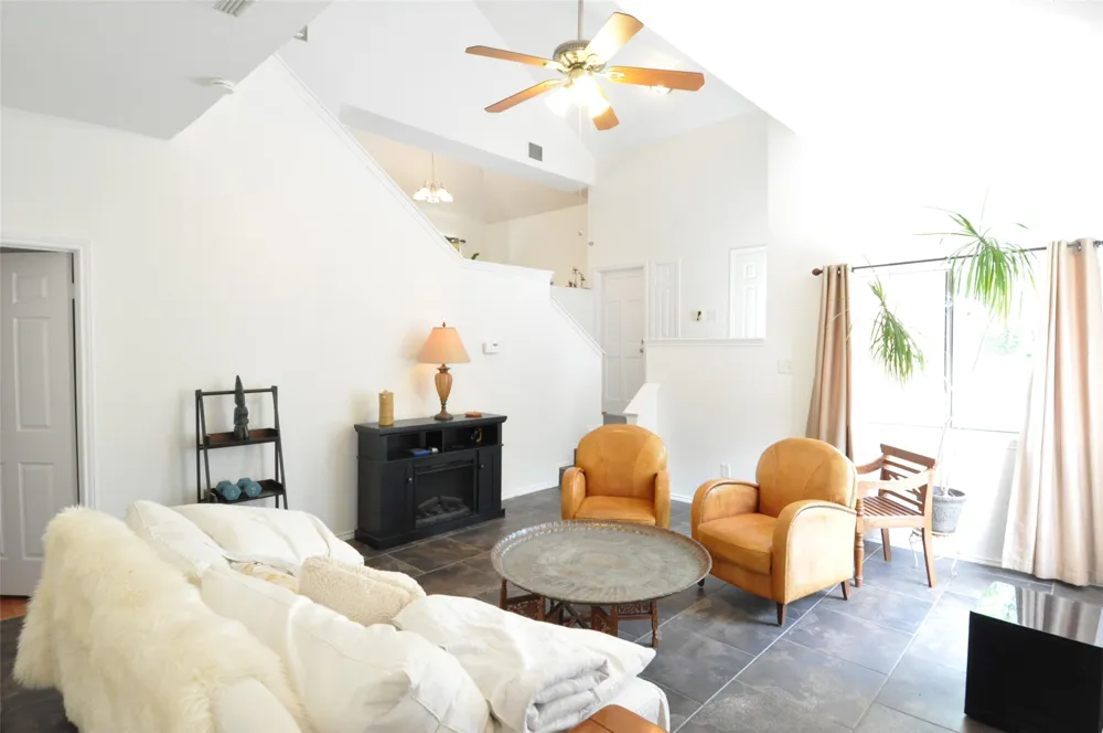 9902 Talleyran Drive Austin, TX 78750