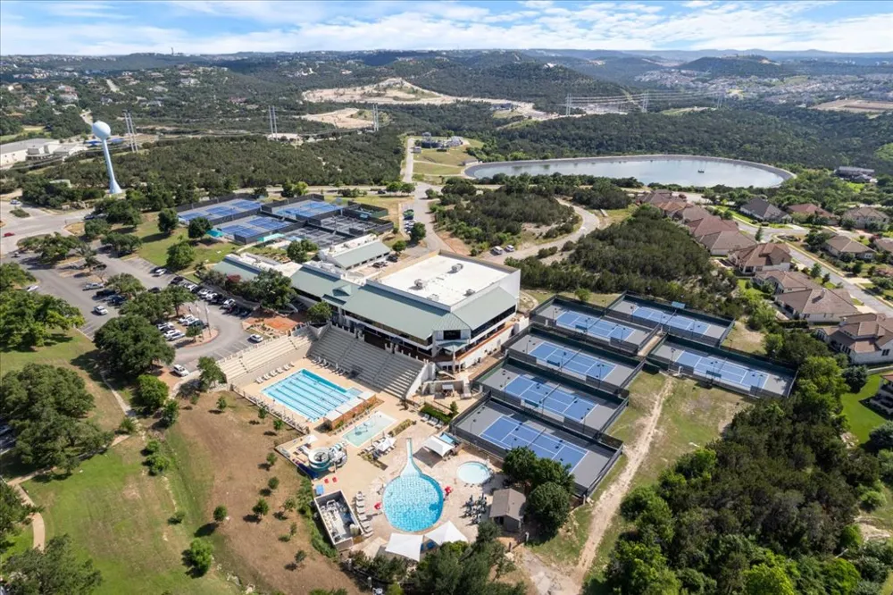 122 World Of Tennis Square #122 Lakeway, TX 78738