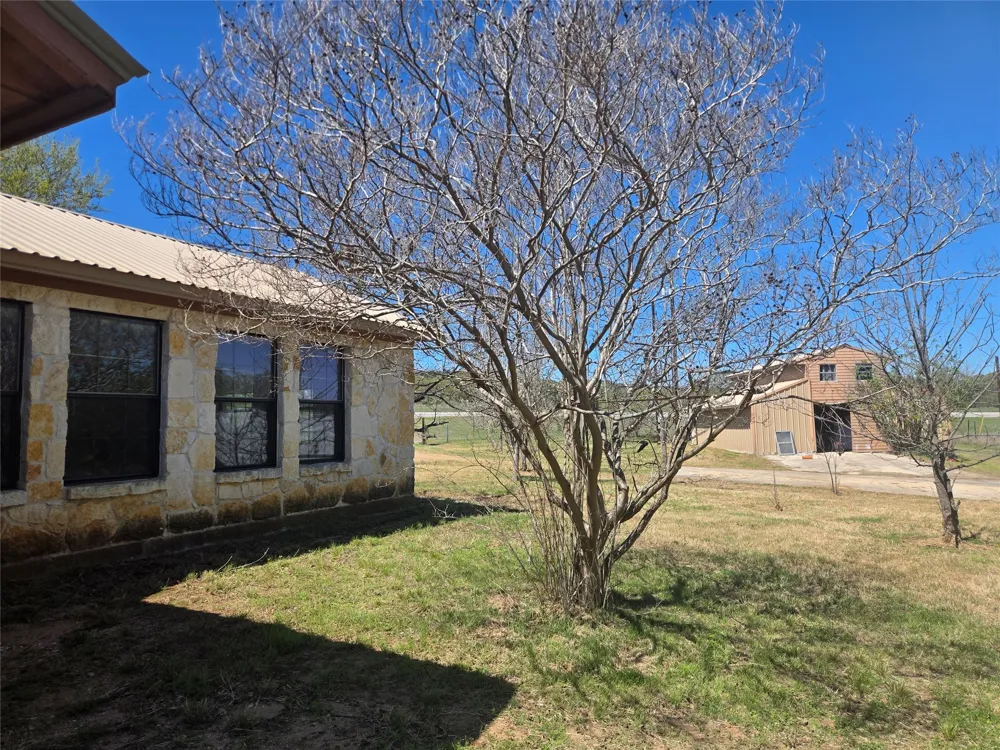 12257 E Fm 1431 Marble Falls, TX 78654