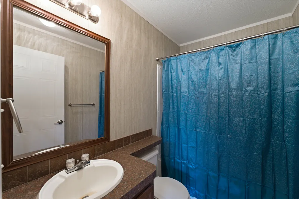 424 Ellinger Road La Grange, TX 78945
