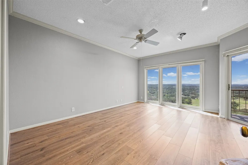 114 Paragon Court Lakeway, TX 78734