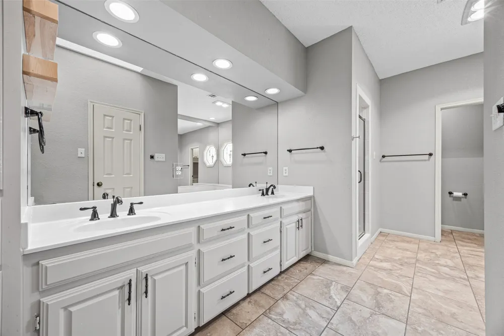 114 Paragon Court Lakeway, TX 78734