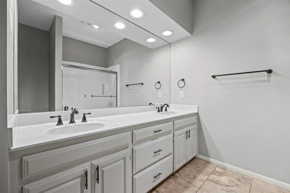 114 Paragon Court Lakeway, TX 78734