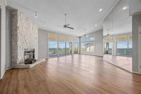 114 Paragon Court