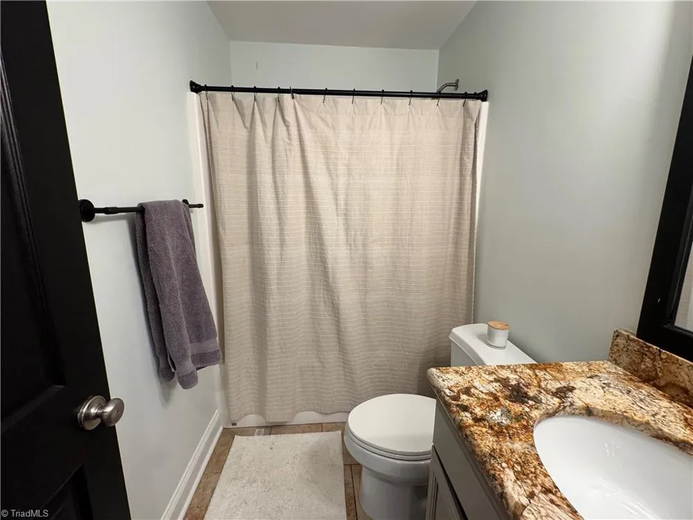 254 Raspberry Ridge Drive Clemmons, NC 27012
