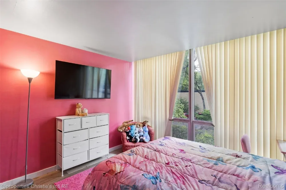 1309 Joliet Place Detroit City, MI 48207