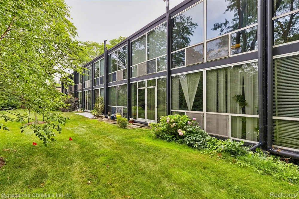 1309 Joliet Place Detroit City, MI 48207