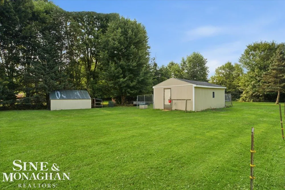 7665 Metcalf Road Kenockee Township, MI 48006