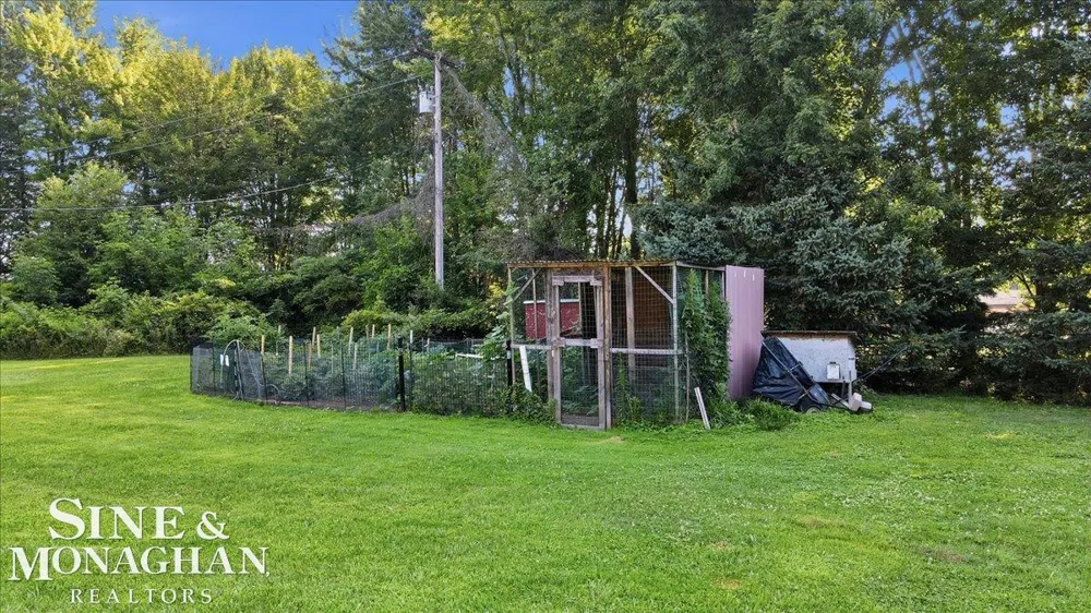 7665 Metcalf Road Kenockee Township, MI 48006