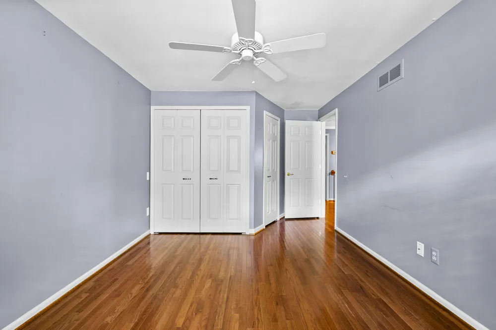 1189 Glenpointe Court Bloomfield Charter Township, MI 48304